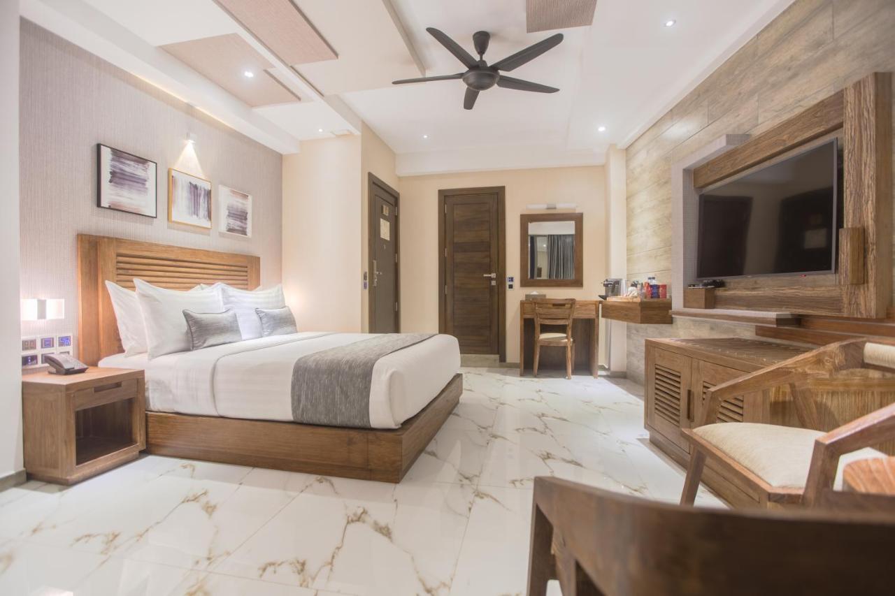 Samann Grand Hotel Male